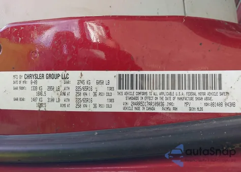 2010 Chrysler Town & Country Touring from USA, damaged, VIN 2A4RR5D17AR109036